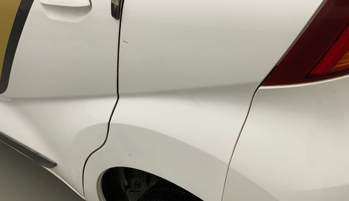 2017 Datsun Redi Go GOLD LIMITED EDITION, Petrol, Manual, 73,805 km, Left quarter panel - Paint has minor damage