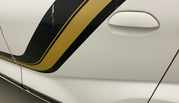 2017 Datsun Redi Go GOLD LIMITED EDITION, Petrol, Manual, 73,805 km, Rear left door - Slightly dented