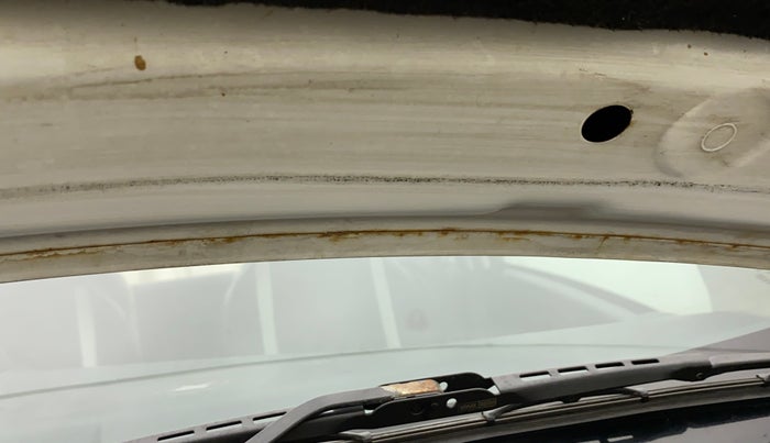 2017 Datsun Redi Go GOLD LIMITED EDITION, Petrol, Manual, 73,805 km, Bonnet (hood) - Slight discolouration