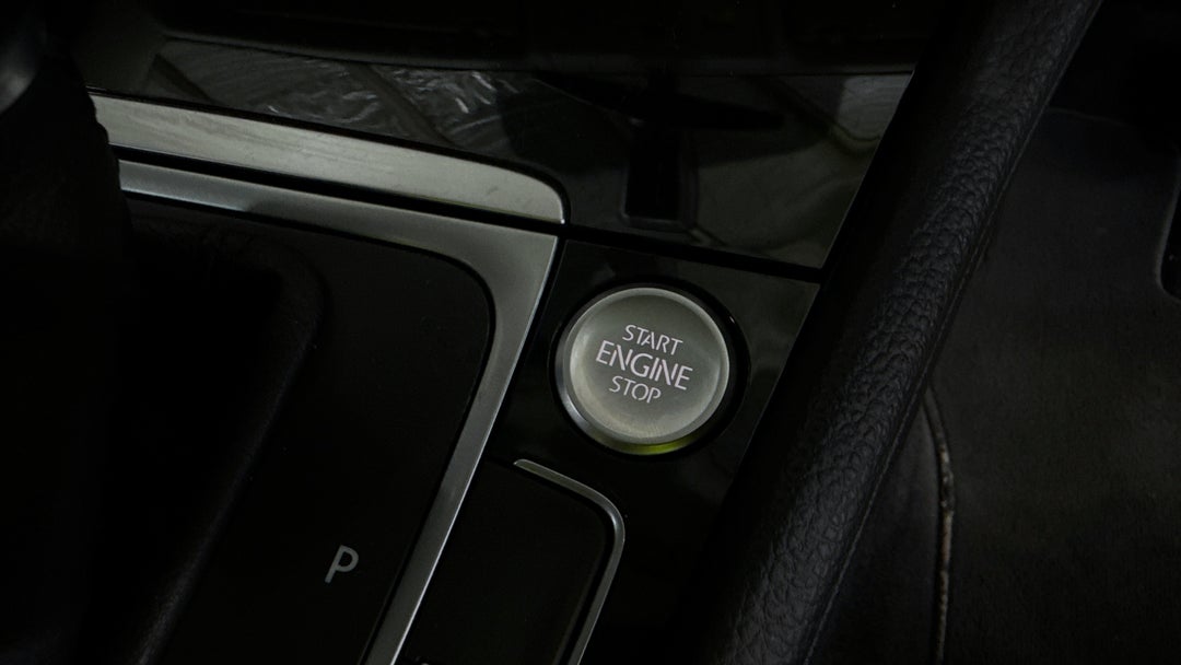 2018 Volkswagen Golf 110 Tsi Highline, Automatic, 85919 km, Keyless / Button Start