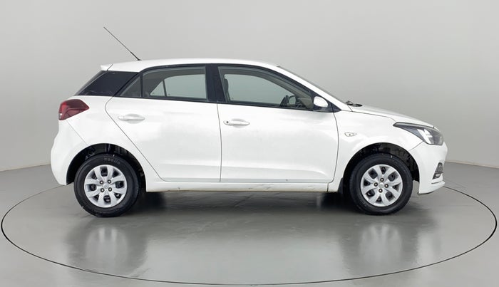 2019 Hyundai Elite i20 1.2 MAGNA PLUS VTVT, Petrol, Manual, 33,320 km, Right Side View