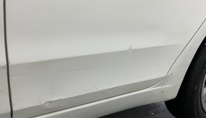 2019 Hyundai Elite i20 1.2 MAGNA PLUS VTVT, Petrol, Manual, 33,320 km, Rear left door - Minor scratches