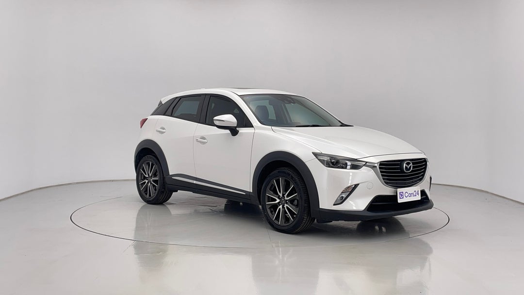 2017 Mazda CX-3 Akari (FWD), Automatic, 62060 km, Right Front Diagonal (45- Degree) View