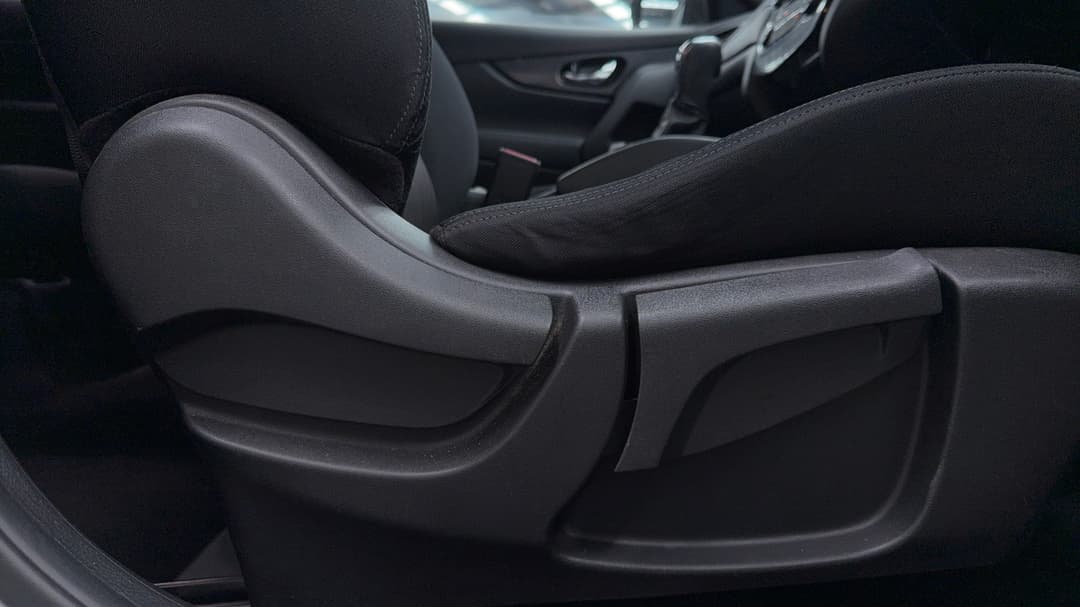 2021 Nissan X-trail St (2WD), Automatic, 99302 km, Drivers Side Adjustment Panel