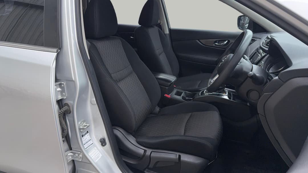 2021 Nissan X-trail St (2WD), Automatic, 99302 km, Right Side Front Door Cabin View