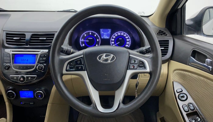 2013 Hyundai Verna FLUIDIC 1.6 SX CRDI, Diesel, Manual, 75,381 km, Steering Wheel Close Up