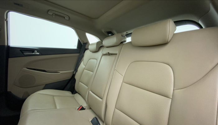 2019 Hyundai Tucson 2WD AT GL OPT PETROL, Petrol, Automatic, 40,083 km, Right Side Rear Door Cabin