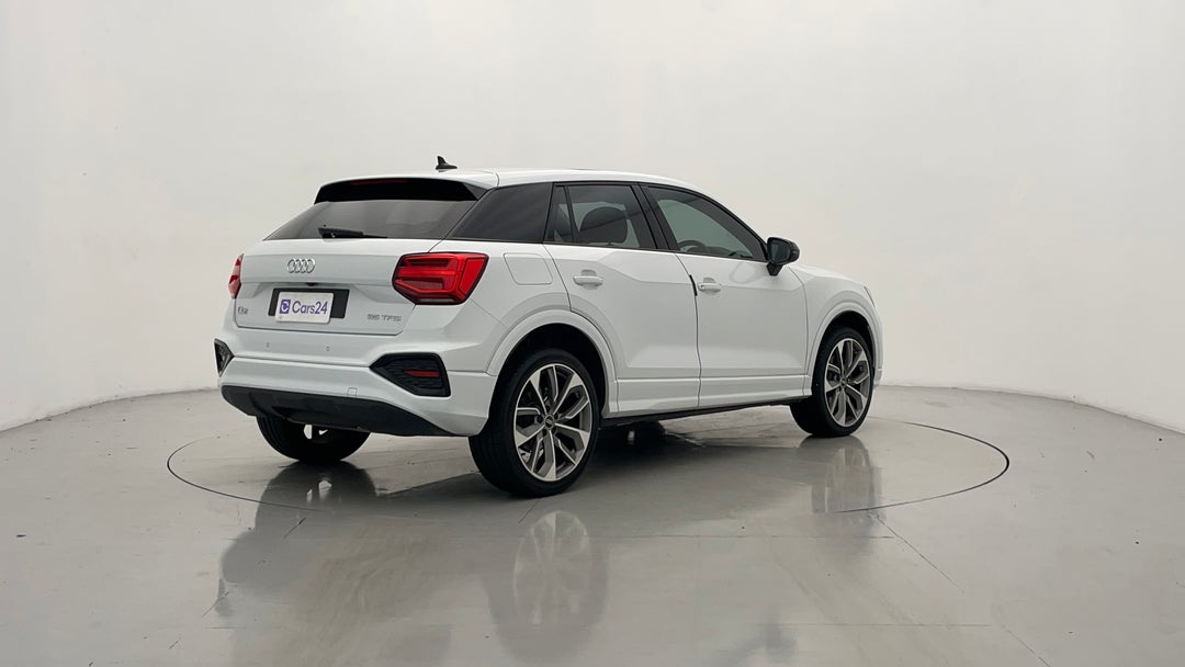 2022 Audi Q2 35 Tfsi, Automatic, 30520 km, Right Back Diagonal (45- Degree) View