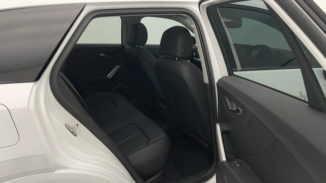 2022 Audi Q2 35 Tfsi, Automatic, 30520 km, Right Side Rear Door Cabin View
