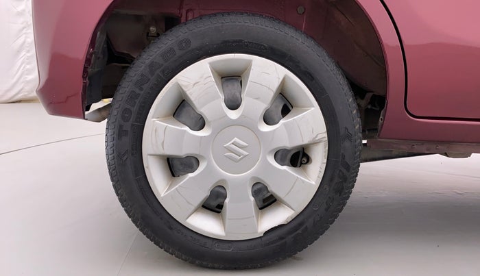 2017 Maruti Alto K10 VXI P, Petrol, Manual, 33,768 km, Right Rear Wheel