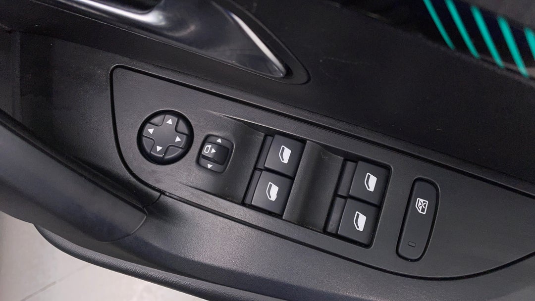 Drivers Side Door Panel Controls