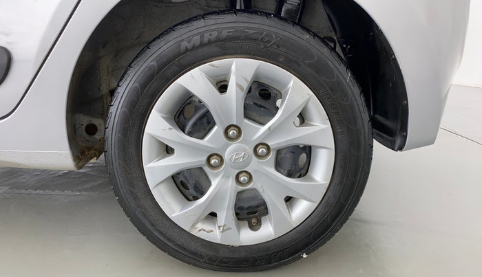 2014 Hyundai Grand i10 MAGNA 1.2 VTVT, Petrol, Manual, 66,365 km, Left Rear Wheel