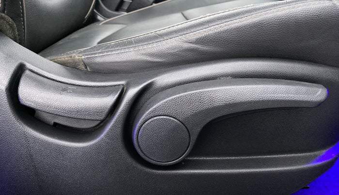 2018 Hyundai Creta 1.6 SX (O) CRDI, Diesel, Manual, 41,167 km, Driver Side Adjustment Panel