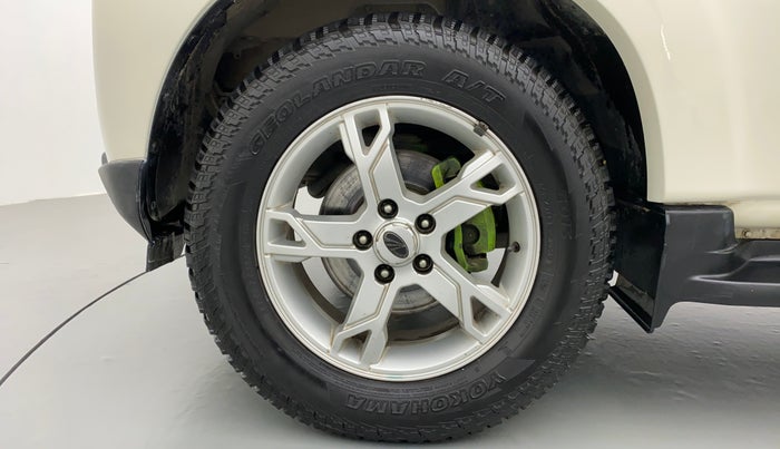 2015 Mahindra Scorpio S8, Diesel, Manual, 60,362 km, Left Front Wheel