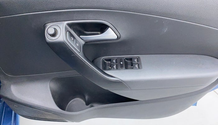 2016 Volkswagen Polo COMFORTLINE 1.2L PETROL, Petrol, Manual, 79,315 km, Driver Side Door Panels Control