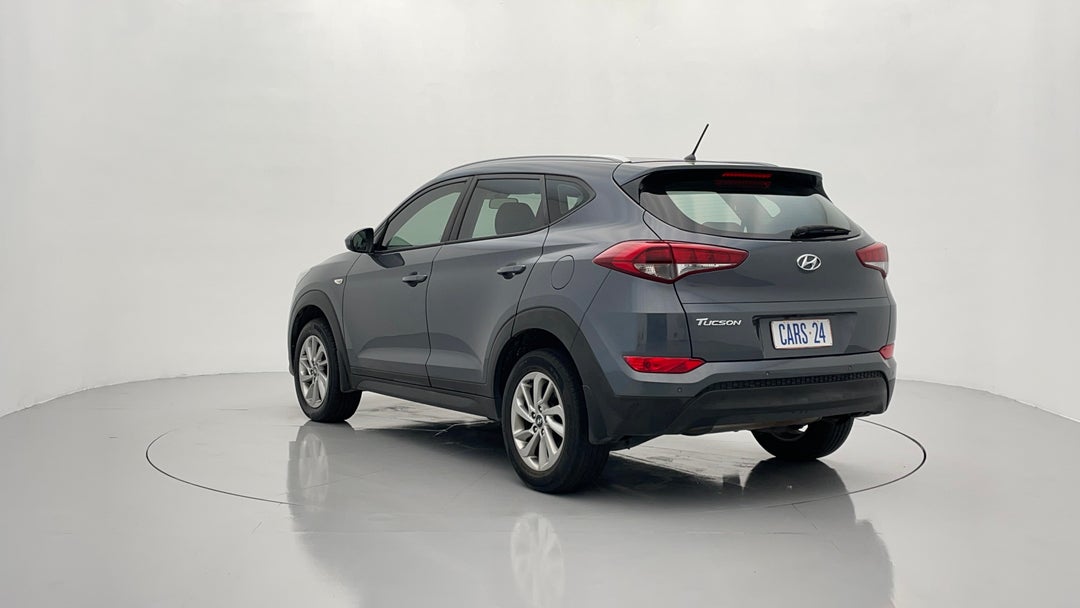 Left Back Diagonal (45- Degree) View