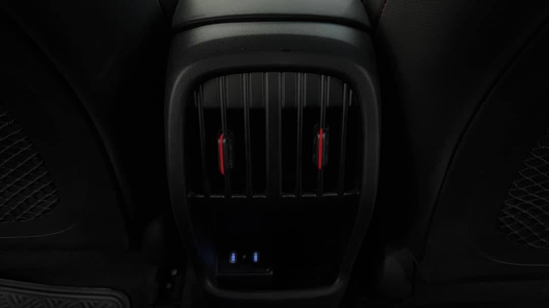 2023 Hyundai Kona N Line, Automatic, 22551 km, Rear A/C Vent