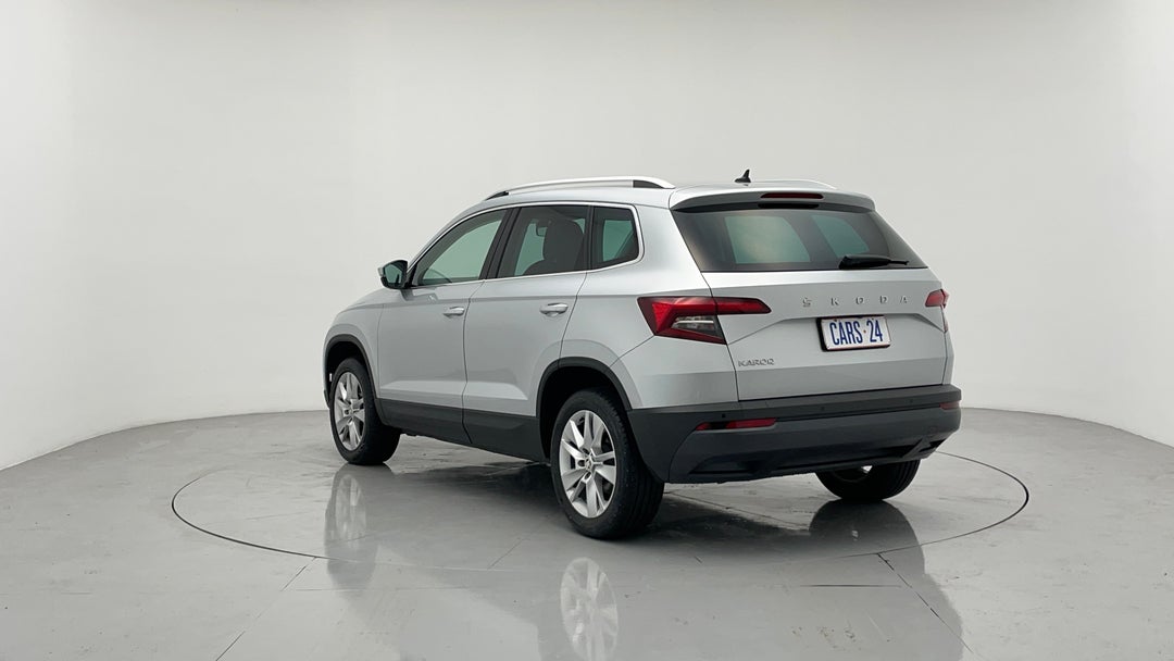 Left Back Diagonal (45- Degree) View