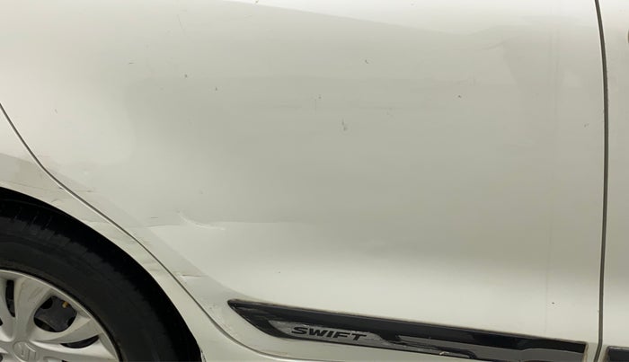 2018 Maruti Swift VXI, Petrol, Manual, 57,941 km, Right rear door - Minor scratches