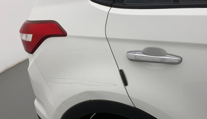 2016 Hyundai Creta SX PLUS AT 1.6 PETROL, Petrol, Automatic, 77,051 km, Right quarter panel - Paint has minor damage