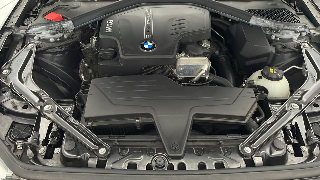 Open Bonnet (Engine)