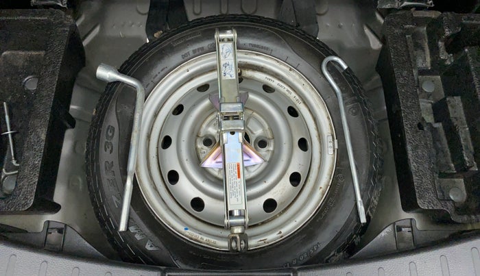 2015 Maruti Wagon R 1.0 LXI, Petrol, Manual, 30,722 km, Spare Tyre