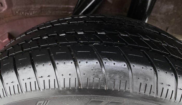 2018 Honda Amaze 1.2L I-VTEC S, Petrol, Manual, 58,086 km, Left Rear Tyre Tread