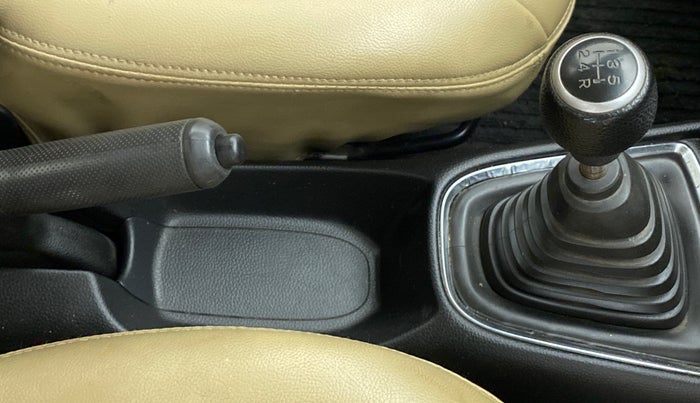 2018 Honda Amaze 1.2L I-VTEC S, Petrol, Manual, 58,086 km, Gear Lever