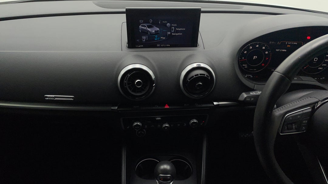 2019 Audi A3 35 Tfsi  (1.4 Tfsi Cod), Automatic, 49945 km, Center Console