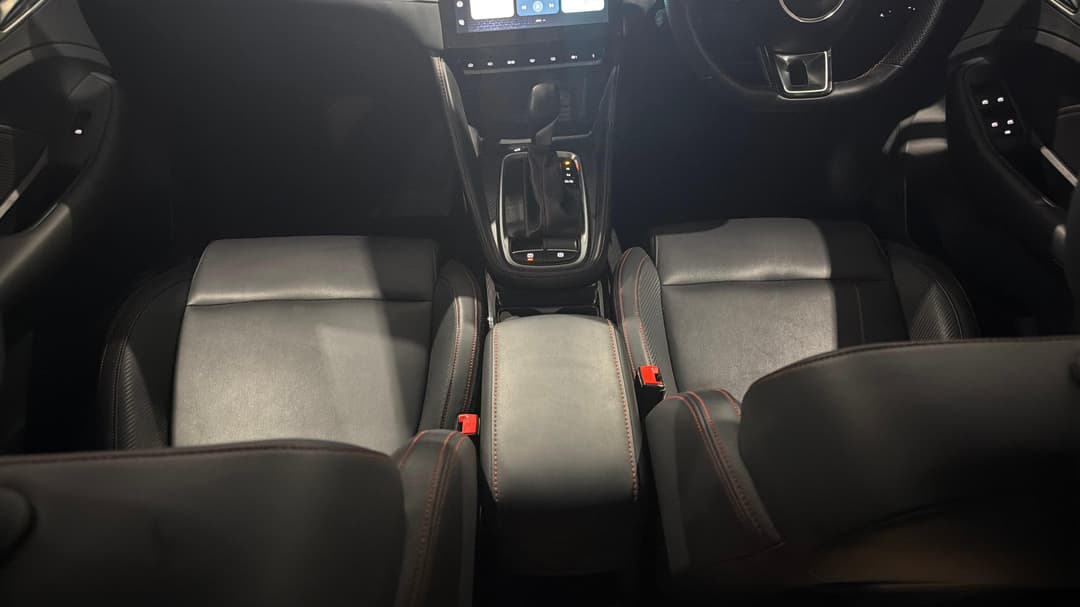 2025 MG Zst Vibe, Automatic, 16019 km, Center Console