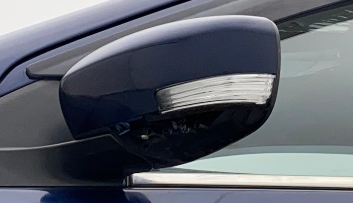 2022 Maruti Ciaz ALPHA  AT 1.5 SHVS PETROL, Petrol, Automatic, 35,466 km, Left rear-view mirror - Cover has minor damage
