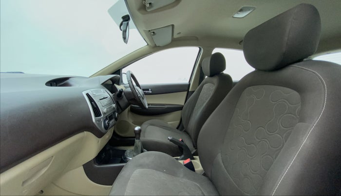 2012 Hyundai i20 SPORTZ 1.2 VTVT, Petrol, Manual, 71,728 km, Right Side Front Door Cabin
