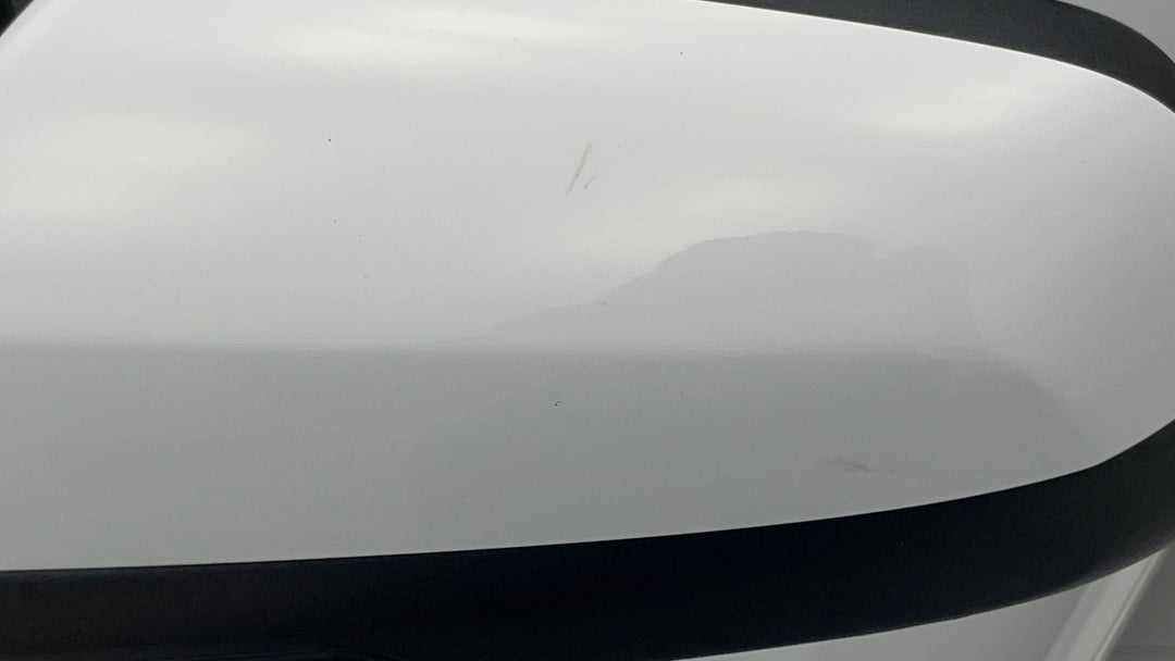 Side Mirrors Housing LHS Scratch