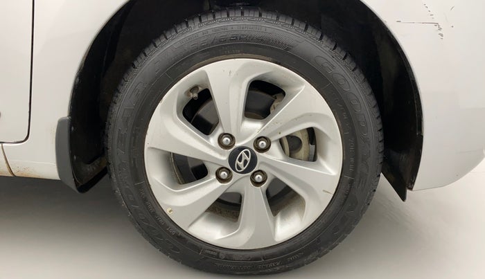 2018 Hyundai Xcent SX 1.2, Petrol, Manual, 24,699 km, Right Front Wheel