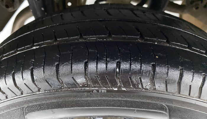 2018 Maruti Alto 800 LXI, Petrol, Manual, 42,432 km, Right Rear Tyre Tread