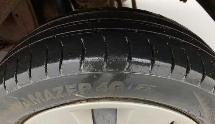 2014 Maruti Alto K10 VXI P, Petrol, Manual, 49,237 km, Left Rear Tyre Tread