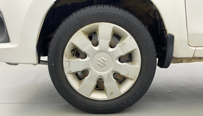 2017 Maruti Alto K10 VXI P, Petrol, Manual, 67,165 km, Left Front Wheel