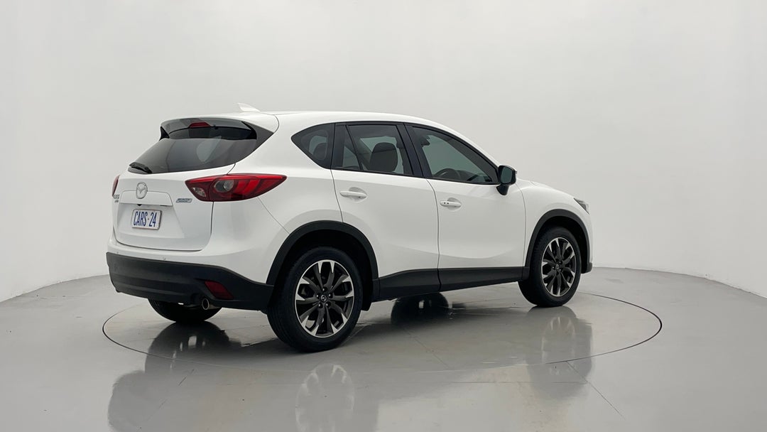 Right Back Diagonal (45- Degree) View