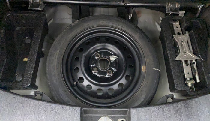 2016 Maruti Wagon R 1.0 VXI AMT, Petrol, Automatic, 66,992 km, Spare Tyre