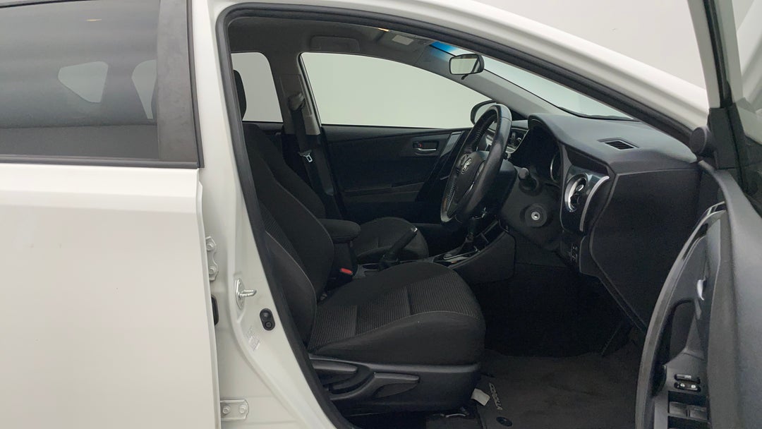 2018 Toyota Corolla Ascent Sport, Automatic, 87409 km, Right Side Front Door Cabin View