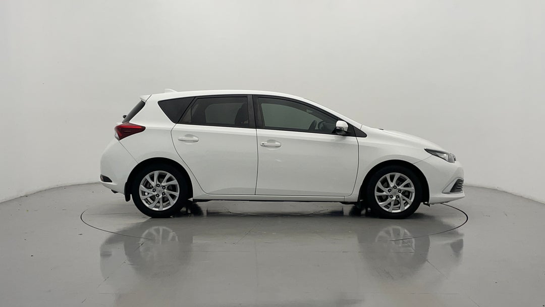 2018 Toyota Corolla Ascent Sport, Automatic, 87409 km, Right Side View