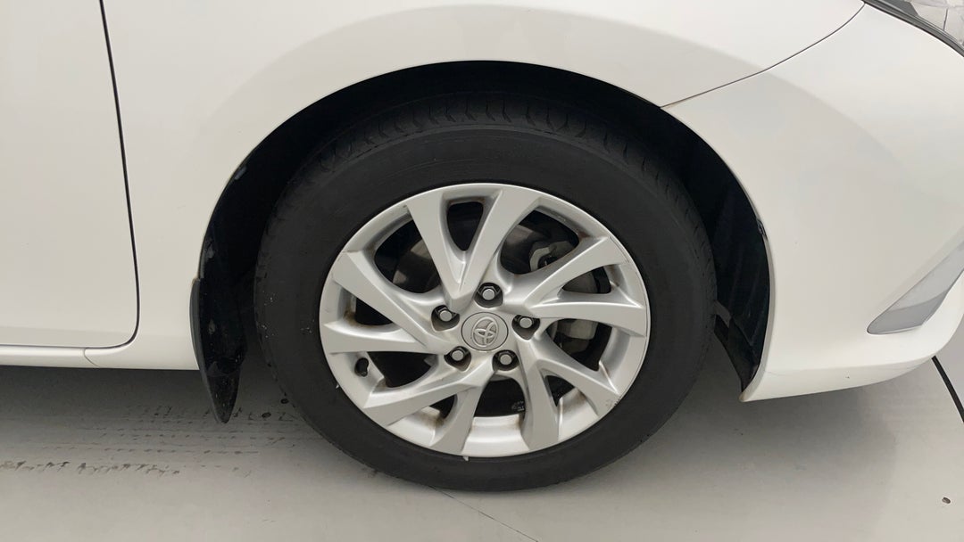 2018 Toyota Corolla Ascent Sport, Automatic, 87409 km, Right Front Wheel