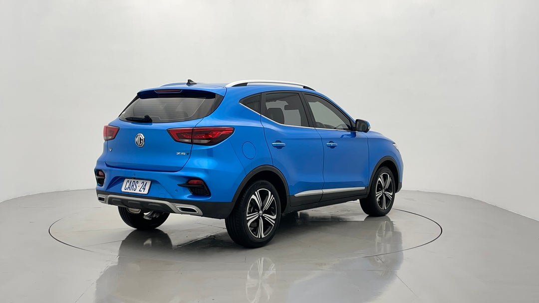 Right Back Diagonal (45- Degree) View