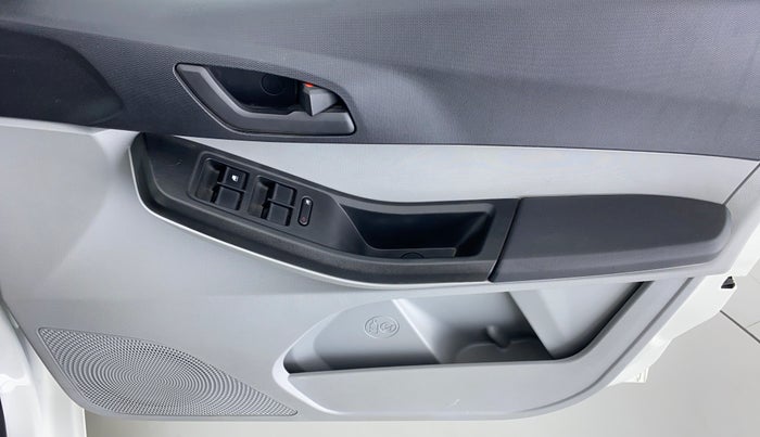 2021 Tata Tiago XTA 1.2 PETROL, Petrol, Automatic, 12,720 km, Driver Side Door Panels Control