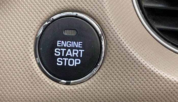 2015 Hyundai Grand i10 SPORTZ 1.2 KAPPA VTVT, Petrol, Manual, 38,020 km, Keyless Start/ Stop Button