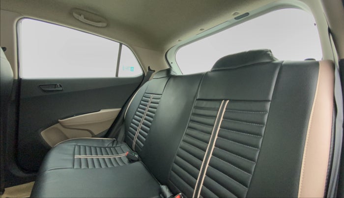 2018 Hyundai Grand i10 MAGNA 1.2 KAPPA VTVT, Petrol, Manual, 51,938 km, Right Side Rear Door Cabin