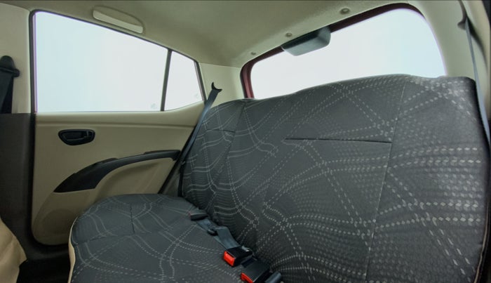 2015 Hyundai i10 MAGNA 1.1 IRDE2, Petrol, Manual, 47,218 km, Right Side Rear Door Cabin