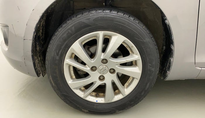2014 Maruti Swift ZXI, Petrol, Manual, 54,596 km, Left Front Wheel