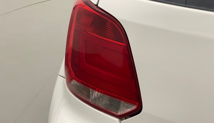 2015 Volkswagen Polo HIGHLINE1.5L DIESEL, Diesel, Manual, 82,050 km, Left tail light - Reverse gear light not functional