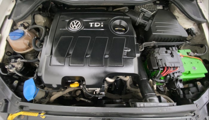 2015 Volkswagen Polo HIGHLINE1.5L DIESEL, Diesel, Manual, 82,050 km, Open Bonet